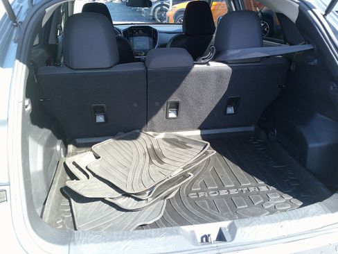 Used 2024 Subaru Crosstrek 2.0i Premium image 23