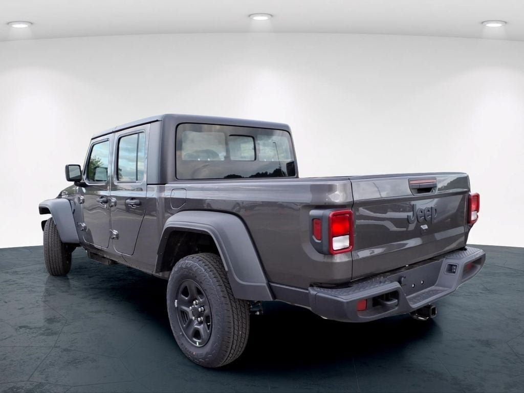 New 2026 Jeep Gladiator Sport AWD/4WD image 7