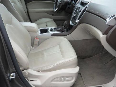 Used 2011 Cadillac SRX Performance image 19