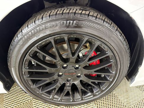 Used 2024 Toyota Camry SE image 12