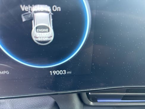 Used 2024 Hyundai Elantra N Line image 12