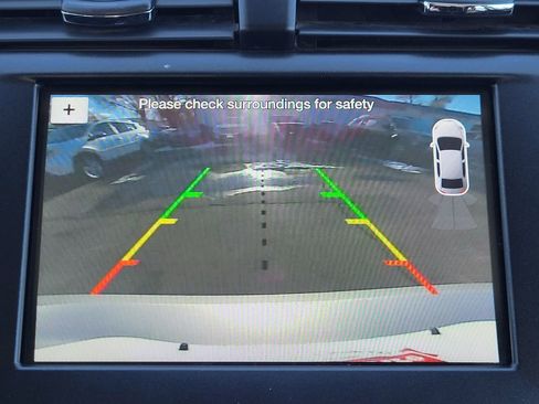 Used 2017 Ford Fusion SE w/ Equipment Group 201A image 30