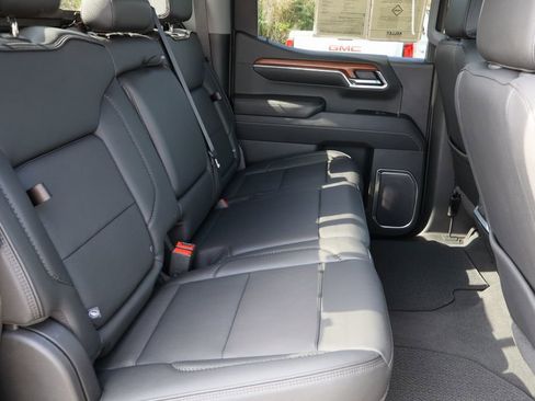 Used 2023 GMC Sierra 1500 Denali w/ Technology Package image 27