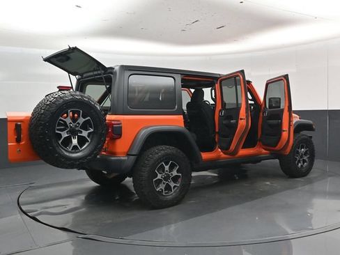 Used 2018 Jeep Wrangler Unlimited Rubicon AWD/4WD image 53