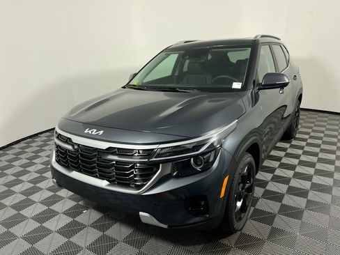 New 2026 Kia Seltos EX FWD image 7
