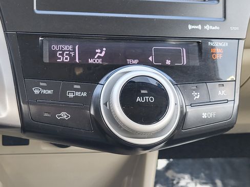 Used 2013 Toyota Prius V Three image 17