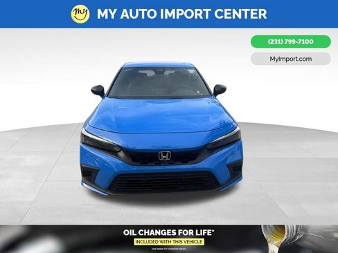 Used 2024 Honda Civic Sport image 2