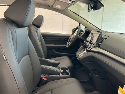 New 2026 Honda Odyssey EX-L image 26