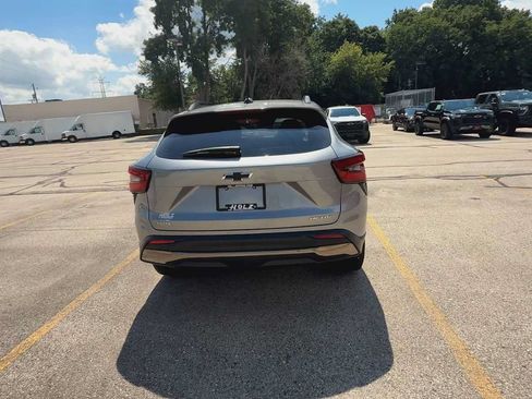 Certified 2024 Chevrolet Trax ACTIV w/ Sunroof Package FWD image 7