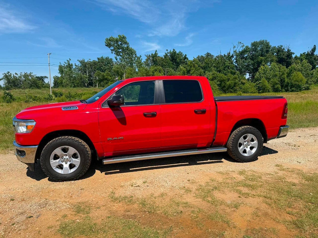 Used 2024 RAM 1500 Big Horn AWD/4WD image 2