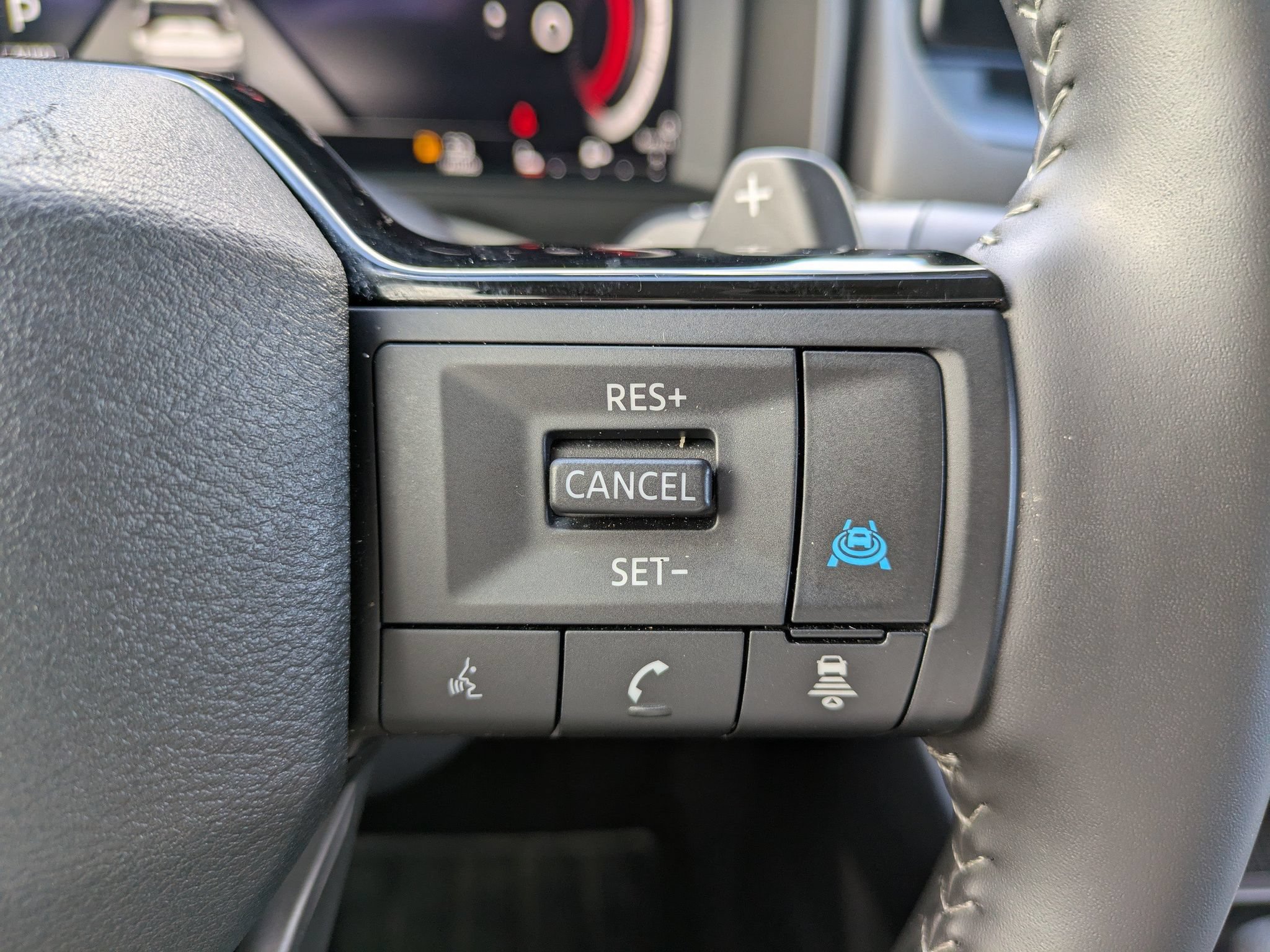 Certified 2026 Nissan Rogue SL AWD/4WD image 27
