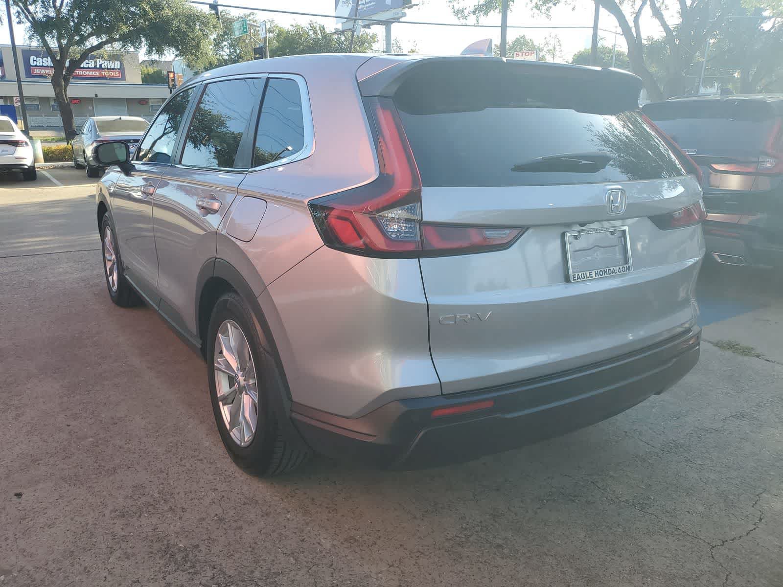 Used 2024 Honda CR-V EX-L image 4