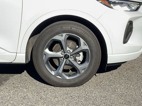 Used 2023 Ford Escape ST-Line w/ Tech Pack #1 image 18