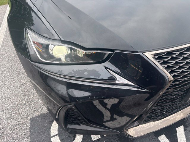 Used 2017 Lexus IS 300 AWD image 3