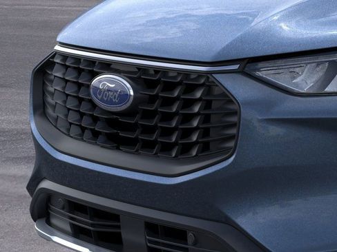New 2025 Ford Escape SE image 17