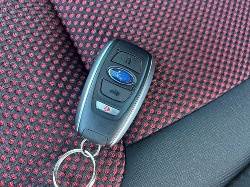 Used 2022 Subaru Impreza 2.0i Sport AWD/4WD image 34