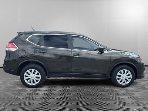 Used 2016 Nissan Rogue S AWD/4WD image 6