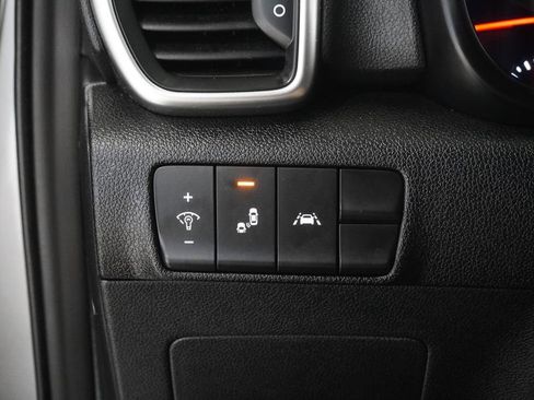 Used 2022 Kia Sportage LX w/ LX FWD Value Edition Package image 19