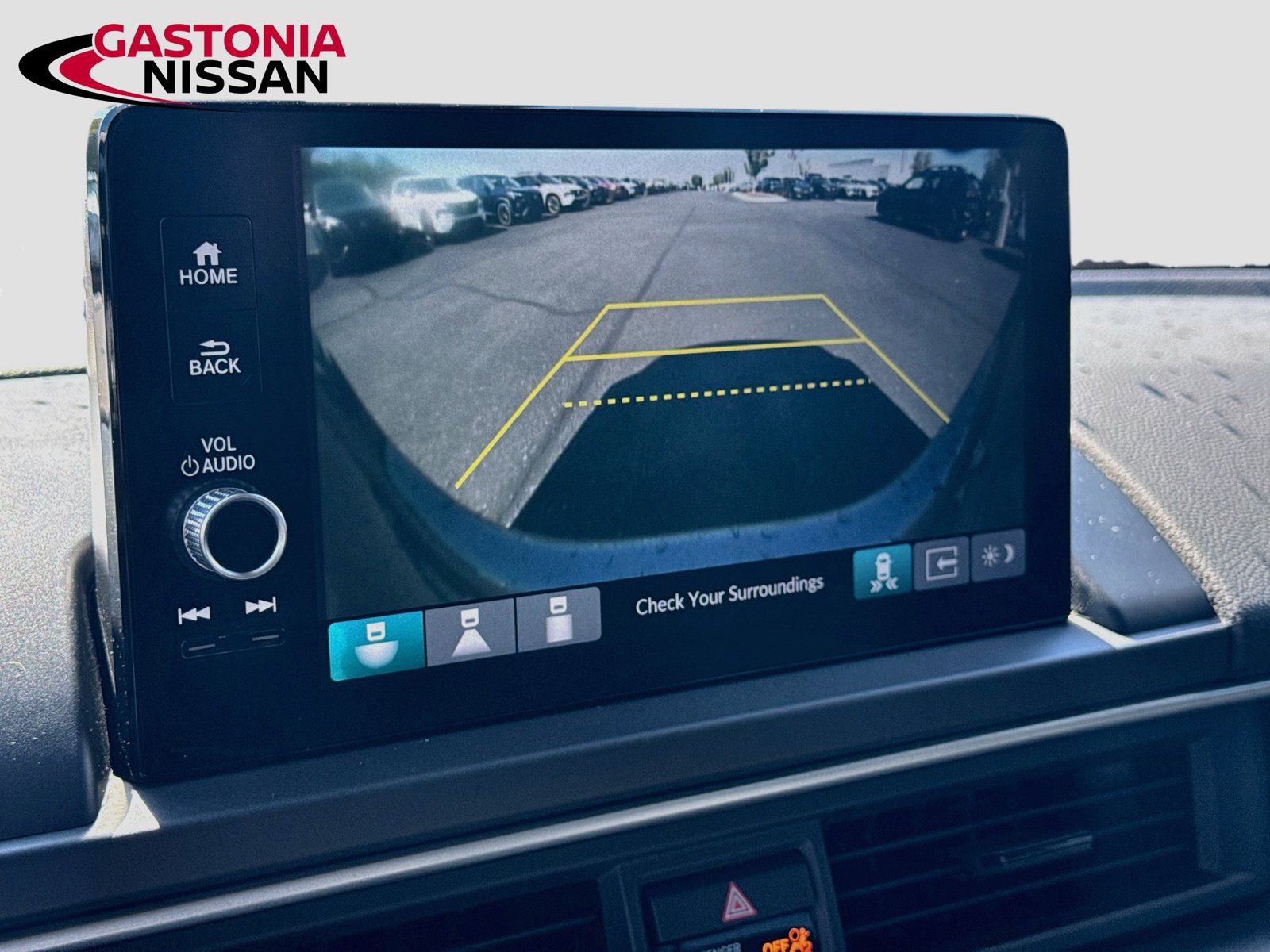 Used 2024 Honda Pilot Touring image 17