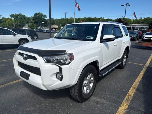 Used 2018 Toyota 4Runner SR5 Premium AWD/4WD image 1