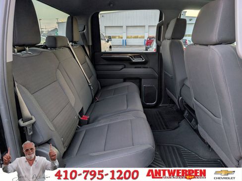 Used 2024 Chevrolet Silverado 2500 LT image 13