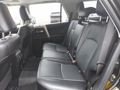 Used 2021 Toyota 4Runner Limited AWD/4WD image 22
