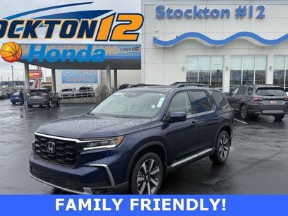 Used 2025 Honda Pilot Touring