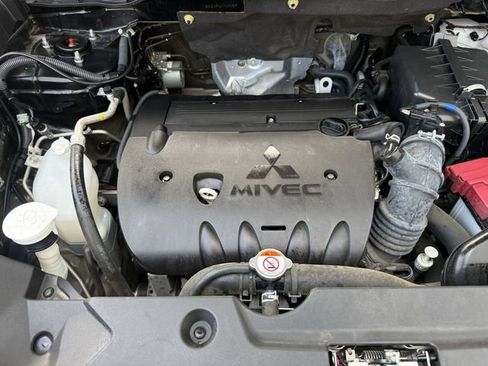 Used 2024 Mitsubishi Outlander Sport ES image 30