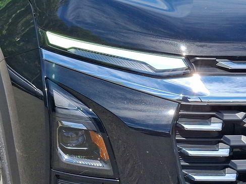 Used 2026 Chevrolet Equinox LT w/ Convenience Package II AWD/4WD image 10
