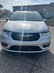 Used 2023 Chrysler Pacifica Limited FWD image 11