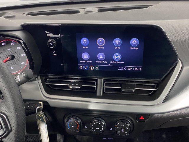 Certified 2024 Chevrolet Trax RS FWD image 20