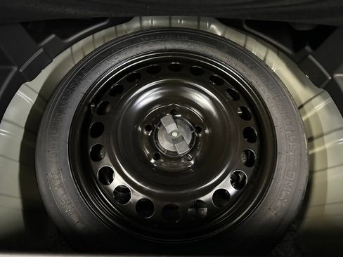 Certified 2023 Chevrolet Equinox LT image 25