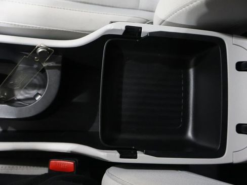 Used 2025 Hyundai Kona SEL image 33