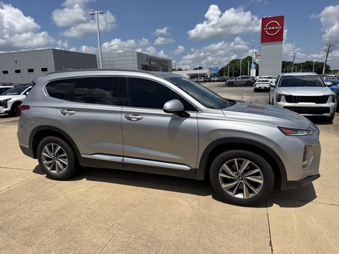 Used 2020 Hyundai Santa Fe SEL w/ Convenience Package FWD image 13