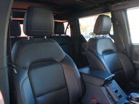 Used 2021 Ford Bronco Badlands w/ Sasquatch Package AWD/4WD image 30