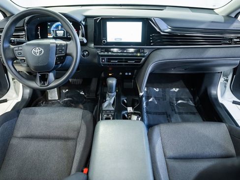 Used 2025 Toyota Camry LE FWD image 17
