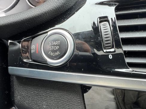 Used 2016 BMW X3 xDrive28i image 38