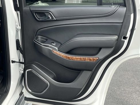 Used 2016 Chevrolet Tahoe LTZ AWD/4WD image 24