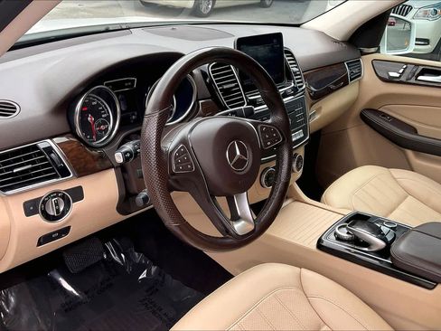 Used 2018 Mercedes-Benz GLE 350 image 16