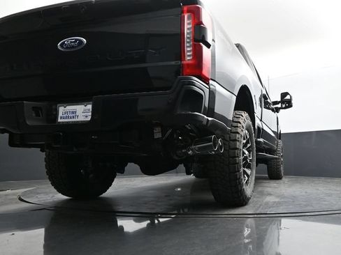 Used 2024 Ford F250 XLT w/ XLT Premium Package AWD/4WD image 36