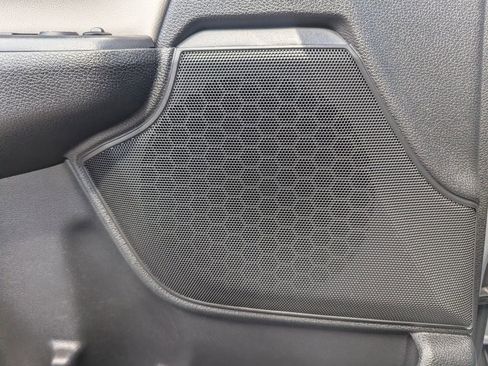 Used 2022 Honda CR-V EX-L image 17