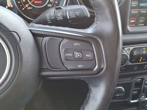 Used 2022 Jeep Wrangler Unlimited Sport image 21