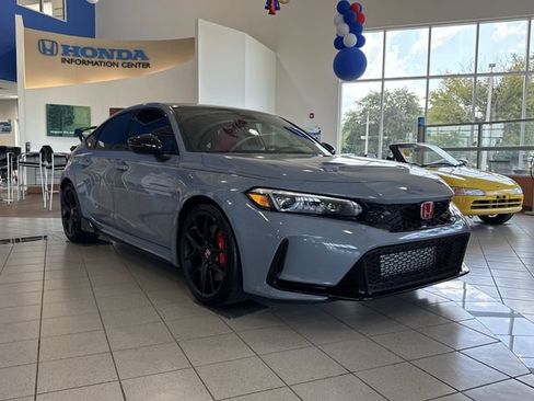 New 2026 Honda Civic Type R image 2