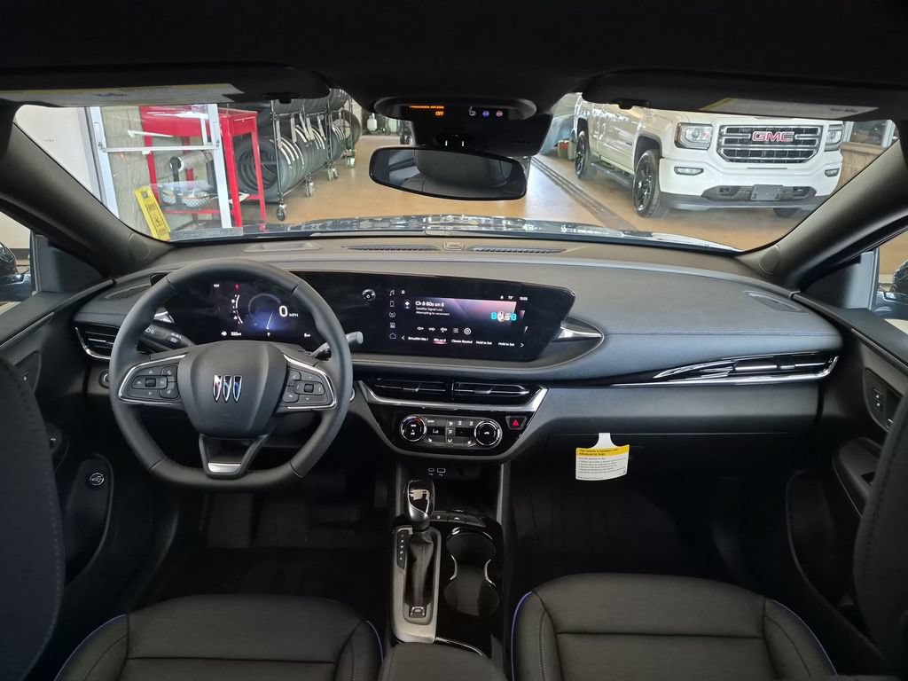 New 2026 Buick Envista Sport Touring w/ Convenience I Package FWD image 31