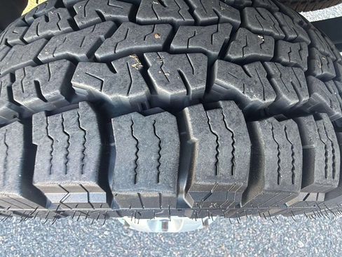 Used 2020 Ford Transit 250 Low Roof AWD image 21