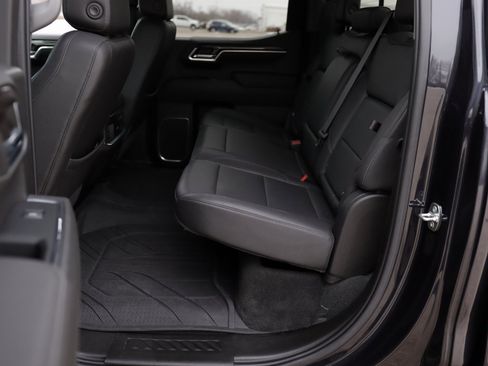 Used 2022 Chevrolet Silverado 1500 LTZ w/ Technology Package image 29