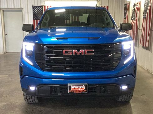 Used 2023 GMC Sierra 1500 Elevation w/ LPO, GMC Protection Package image 8