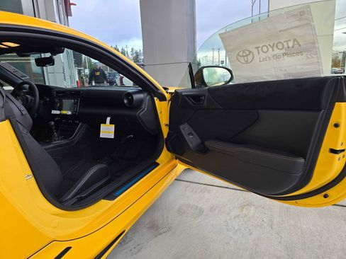 New 2026 Toyota GR86 YUZU Limited image 10