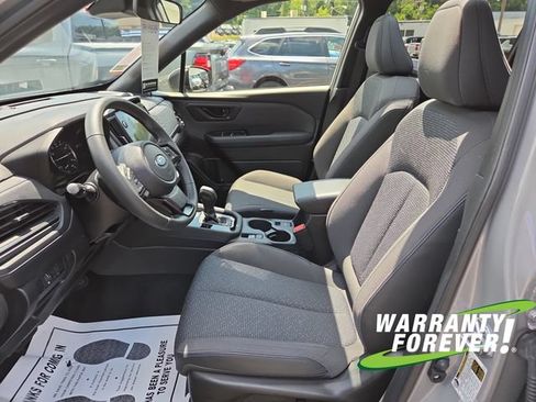 Used 2025 Subaru Forester Premium AWD/4WD image 14