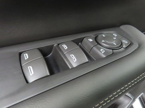 Used 2025 GMC Yukon Elevation w/ Elevation Premium Package image 74